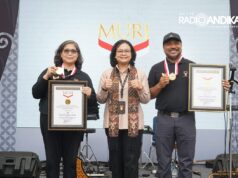 Ribuan Partisipan Ikuti E-FEST dan Penganugerahan Rekor Muri English Massive Kota Kediri