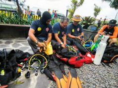 Basarnas Kerahkan Tim Penyelam Guna Mencari Korban KMP Tunu Pratama Jaya yang Diduga Terperangkap di Bangkai Kapal