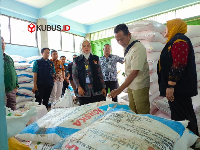 Pemkot Kediri melakukan Sidak terhadap diatribusi pupuk bersubsidi juga dilakukan dua kali saat masa tanam kedua. (Foto. Redaksi)