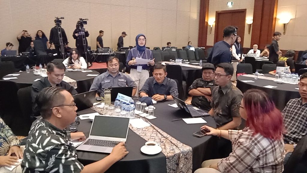 Sesi Media Coaching Clinic di Local Media Summit 2025 di Jakarta
