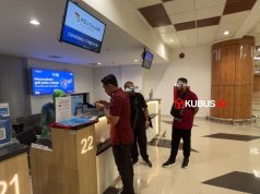 Kantor Imigrasi Kediri Mendeportasi 2 Warga Negara Iran