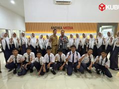 Asah Literasi Media, Siswa SMPN 1 Purwoasri Belajar Jurnalistik Digital di ANDIKA