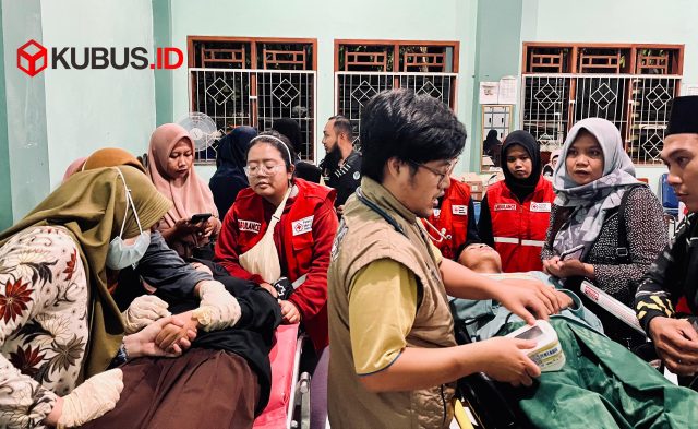 Ratusan pelajar di Kecamatan Kutorejo, Kabupaten Mojokerto, mengalami dugaan keracunan massal setelah mengonsumsi makanan dalam program MBG. (Foto. Redaksi)