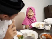 Mengajarkan Anak Puasa dengan Cara Menyenangkan