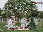 Nyekar: Tradisi Melepas Rindu, Menyambung Rasa, Menggerakkan Perekonomian