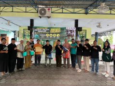 Libatkan Ojek Online hingga Warga, DMI Kota Kediri Gencarkan Aksi Resik-Resik Masjid Al-Ikhlas