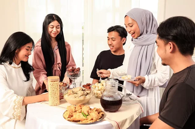 Ini-5-Rekomendasi-Menu-Bukber-untuk-Keluarga-Enak-dan-Mudah-Dibuat.jpg