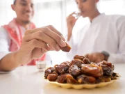 Kebiasaan Makan yang Sering Muncul Hanya Saat Ramadan