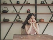 Generasi yang Tumbuh dengan Pilihan Tak Terbatas tapi Arah Terbatas