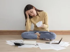 Quarter Life Crisis dan Tekanan Finansial di Awal Karier