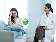 Tren Mengalami Banyak Hal Tanpa Benar-Benar Mengalami