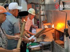 PG Ngadiredjo menggelar prosesi syukuran Slow Firing atau yang akrab dikenal dengan tradisi Cethik Geni. Foto. Redaksi